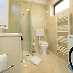 Gogo